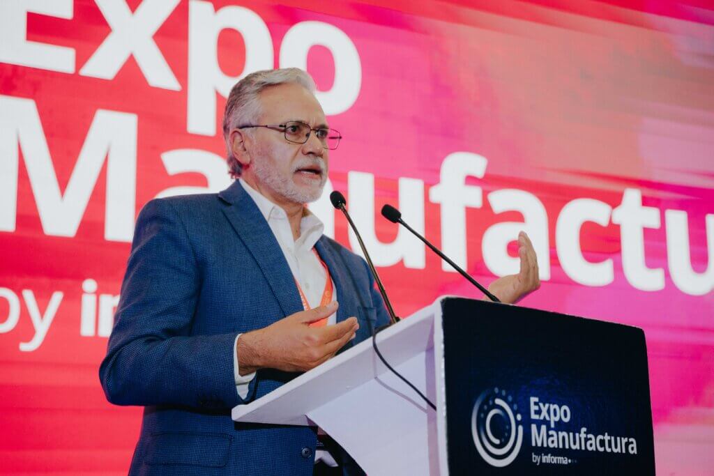 Ernesto Sánchez Proal Expo Manufactura